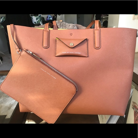 Marc By Marc Jacobs Handbags - Marc by Marc Jacobs handbag w small bag attached